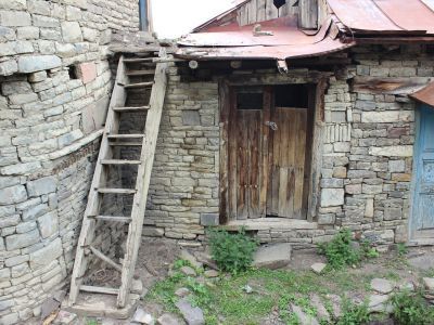 Резные камни с изображениями (8 единиц)