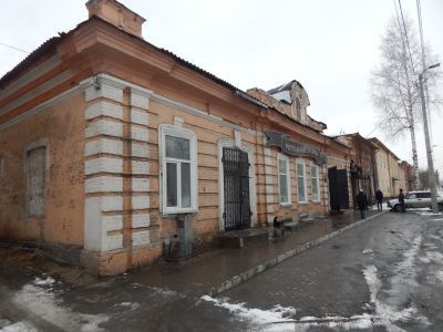 Здание магазина