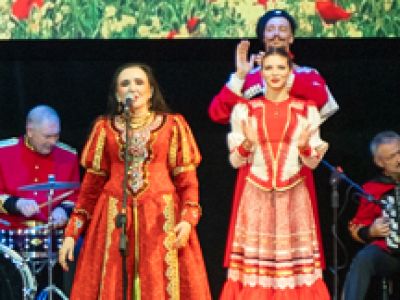 &quot;Мы из вийска славного - казаки&quot;