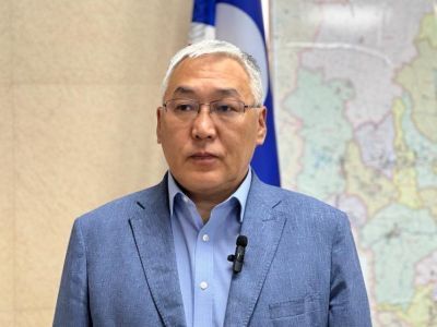 Из Якутии в зону СВО направили 10 тонн праздничных продуктовых наборов накануне Ысыаха