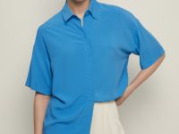 Блузка свободного кроя с коротким рукавом