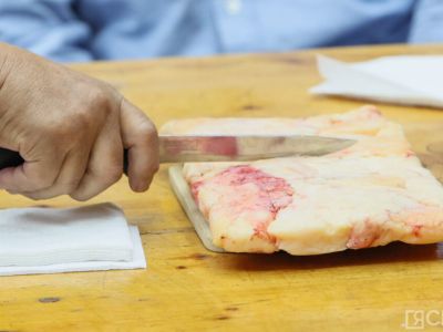 Врач рассказала, сколько сала можно есть в день