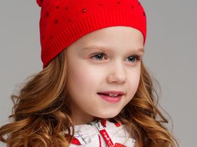Шапка трикотажная для девочек