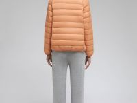 Стеганый пуховик с натуральным пухом