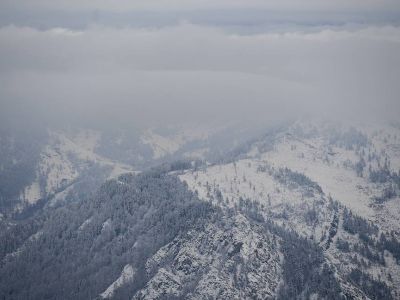 Семь туристов погибли при сходе лавины на Алтае