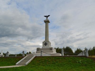 Памятник лейб-гвардии егерскому полку и чинам гвардейского экипажа