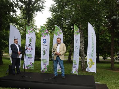В Москве прошли акции «Свеча памяти» и «Сад памяти»