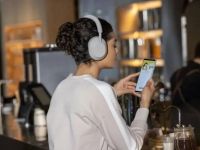 Беспроводные наушники Sony