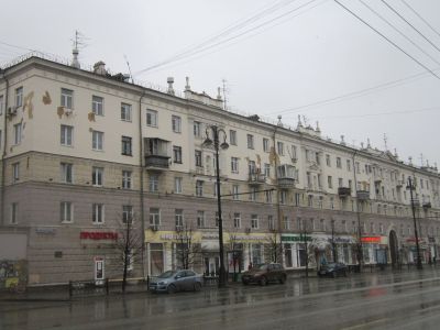 Дом жилой с аркой