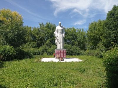 Памятник воинам, погибшим в Великой Отечественной войне 1941-1945 гг.