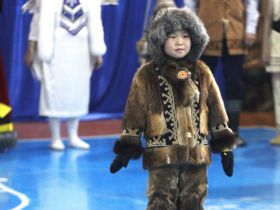 Снегоход за знание эвенкийского языка: в Тяне выбрали лучшую семейную династию