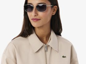 Женская куртка Lacoste