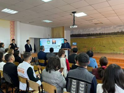 Сеть школ первого президента Якутии определила приоритеты развития образования