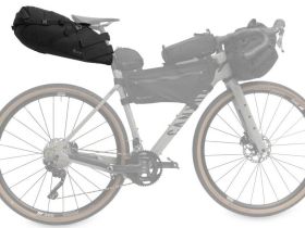 Велосумка подседельная Acepac Saddle Bag MKIII 16 литров (черный)