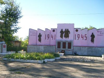Памятник воинам - землякам, павшим в годы Великой Отечественной войны (1941-1945 гг.)