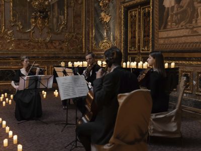 Билеты на Магия свечей. Шедевры неоклассики: от Ханса Циммера до Людовико Эйнауди (Дом архитектора) / Концерт | Афиша | ИнфоТаймс