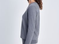 Джемпер с v-образным вырезом