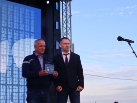 Гастрофестиваль и концерт Бьянки: День работника газовой промышленности отметили в Кысыл-Сыре