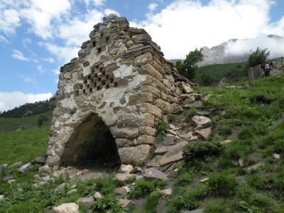 Склеп № 6 с поминальной камерой