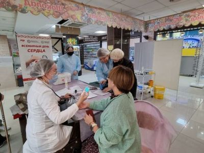 Более полусотни якутян приняли участие в акции ко Всемирному дню сердца