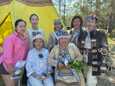 В Якутске прошел эвенский праздник начала лета и нового года Эвинэк