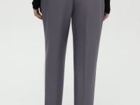 Брюки зауженного кроя