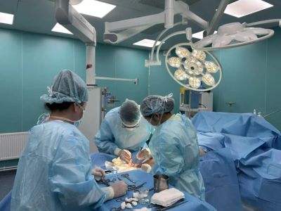 Порядка 2500 операций провели мобильные хирурги в районах Якутии / ЯСИА   