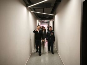 Герой России Виктор Софронов посетил молодежный центр «Патриот»