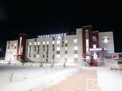 Свыше 5500 якутян получили медпомощь в открытой Владимиром Путиным поликлинике в Ытык-Кюеле