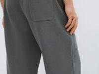 Базовые джоггеры, Серый