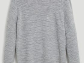 Джемпер с округлой горловиной прямого кроя