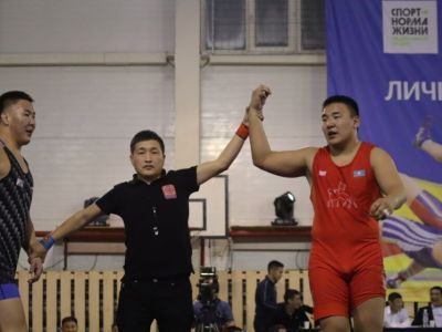 «Помогли болельщики и родная земля»: Никита Софронов - о победе на чемпионате Якутии