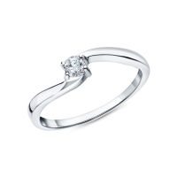 Серебряное кольцо с бриллиантом