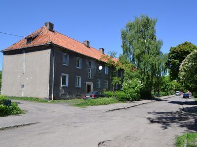 Дом жилой с торговой лавкой