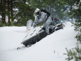 Снегоход РУССКАЯ МЕХАНИКА Тайга Варяг 550 V SE