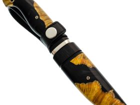 Нож Пират, сталь M390, рукоять кап клена/композит