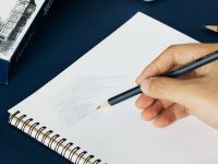 Набор для скетчинга Finenolo карандаши, ластики, аксессуары 27 предметов в пенале-свитке