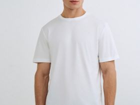 Базовая футболка, Белый