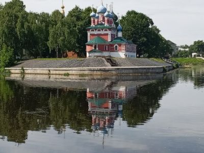 По историческим местам. Экскурсия