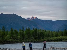«В горах Семи Хребтов. Водопады хребта Сэттэ Дабан»