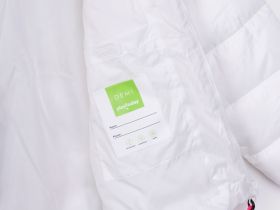 Куртка текстильная с полиуретановым покрытием для девочек