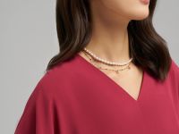 Свободная блузка с v-вырезом