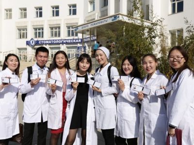 "Нацпроект "Здравоохранение". В Якутии планомерно укрепляют кадровый потенциал в медицине 