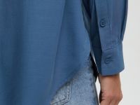 Блузка свободного силуэта из тенселя