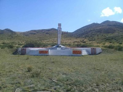 Монумент, посвященный 100-летию восстания 60-ти богатырей