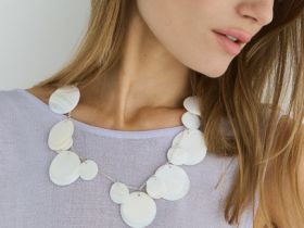 Колье из натуральной ракушки, Белый