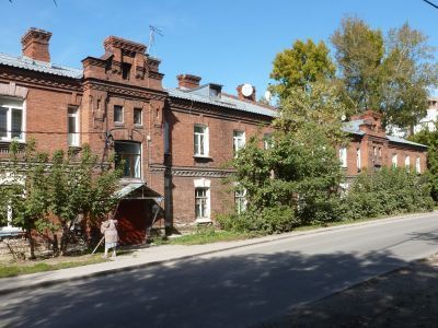 Дом жилой для 8 семей старших офицеров