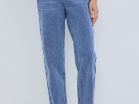 Прилегающие джинсы Mom, Голубой