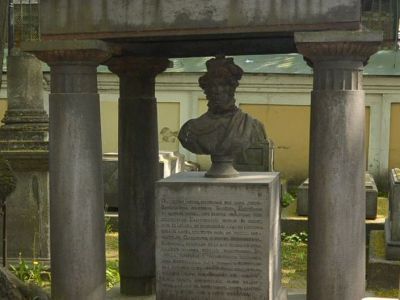 Надгробие Казадаевой Н.П.