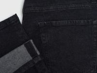 Узкие джинсы, Черный